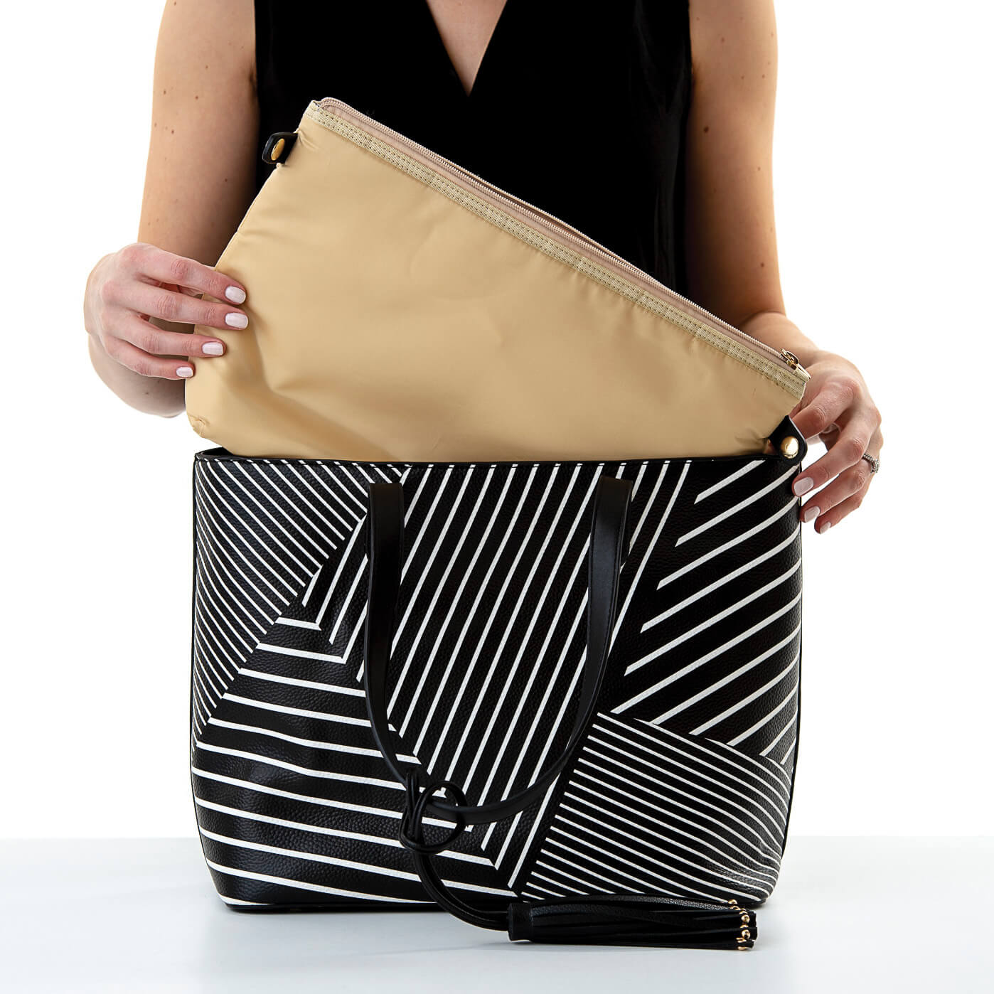 Michelle Cool Clutch (Black & White Stripe) Cool Shoulder Handbag - Cool Clutch cooler bag handbag insulated wine lunch handbags